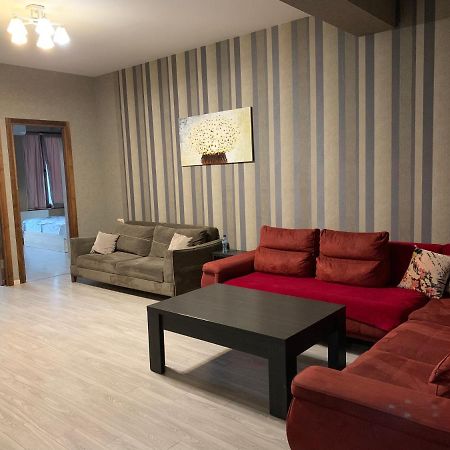 Lilika Apartments On Meskhishvili Tbilisi Luaran gambar
